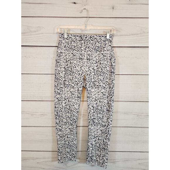RBX Active Women's‎ Multicolor Animal Print Capri Leggings Size S Workout Gym - Picture 1 of 7